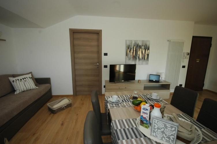 Residenza Castel Restor Comano Terme Εξωτερικό φωτογραφία